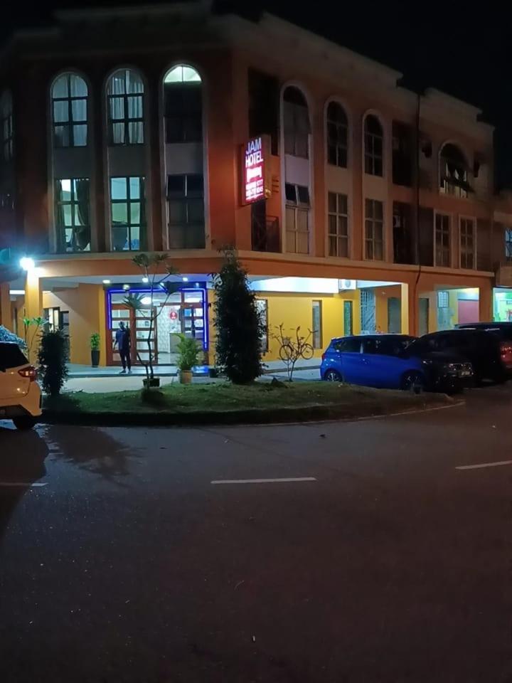 Jam Hotel Kota Warisan Sepang @ Erl Salak Tinggi, Klia 1-2 & F1 Kültér fotó