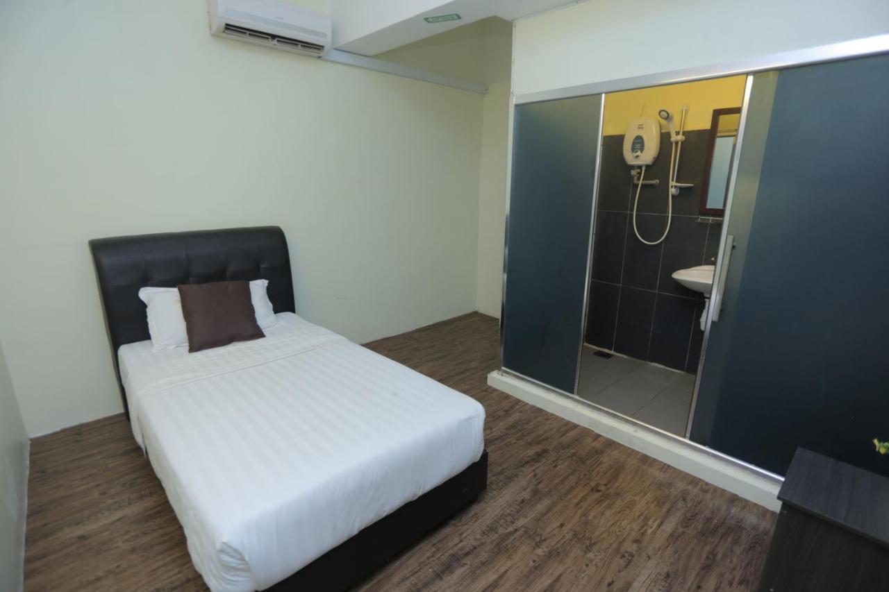 Jam Hotel Kota Warisan Sepang @ Erl Salak Tinggi, Klia 1-2 & F1 Kültér fotó